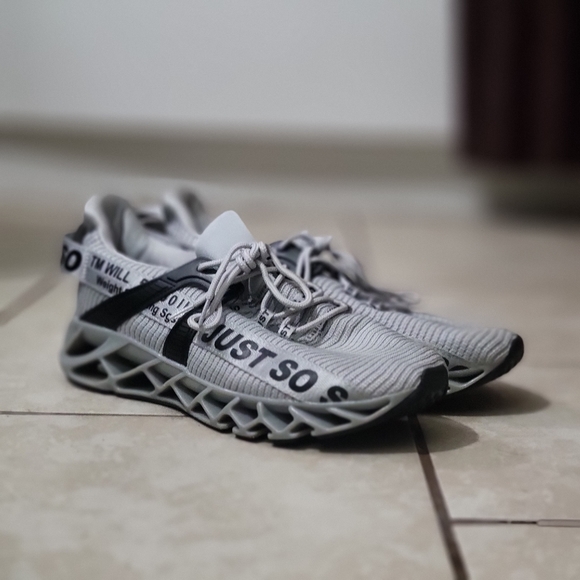 Men’s Athletic Walking Blade Running Shoes - Picture 8 of 16